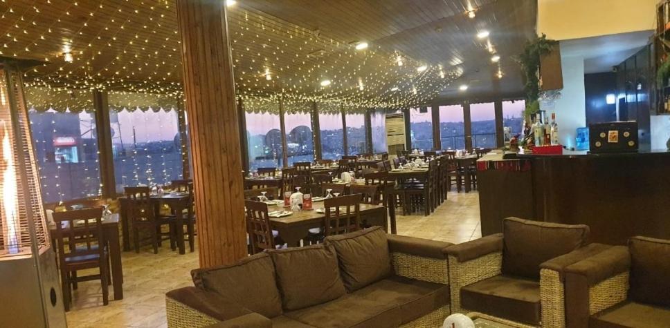 Saint John Hotel Madaba Ngoại thất bức ảnh