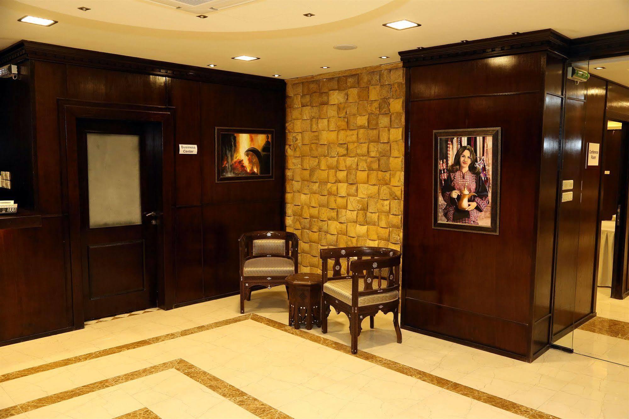 Saint John Hotel Madaba Ngoại thất bức ảnh