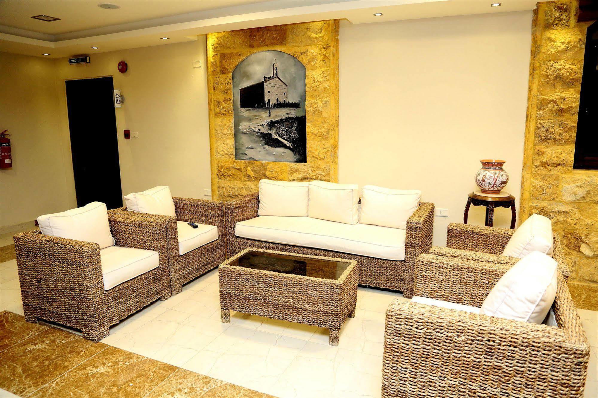 Saint John Hotel Madaba Ngoại thất bức ảnh