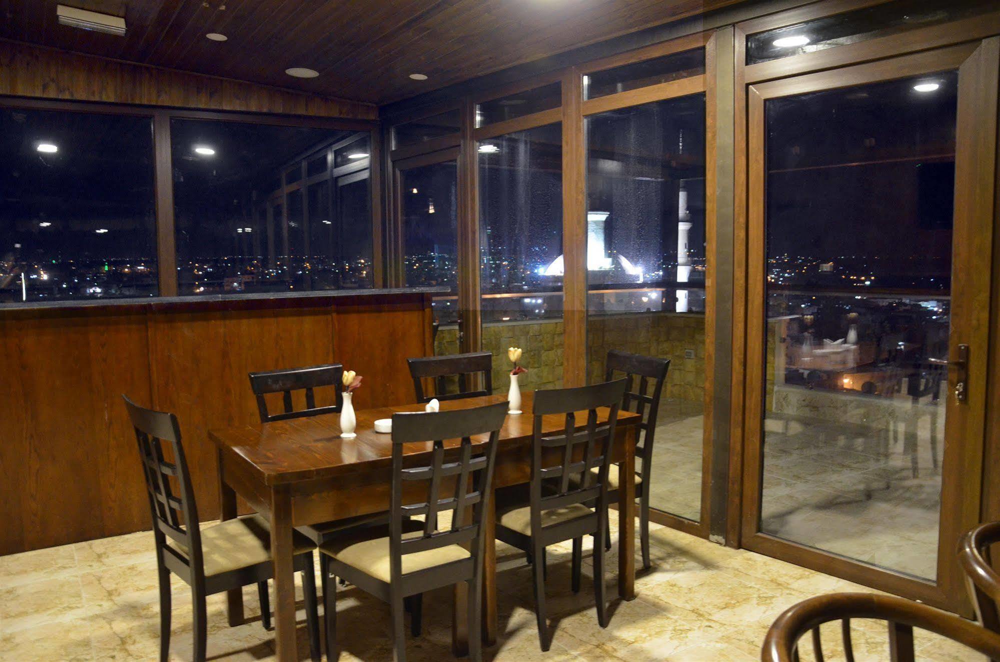Saint John Hotel Madaba Ngoại thất bức ảnh